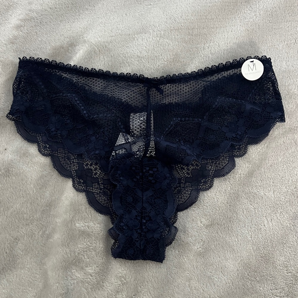 NEW w/tags: Sexy Blue Lace Panties